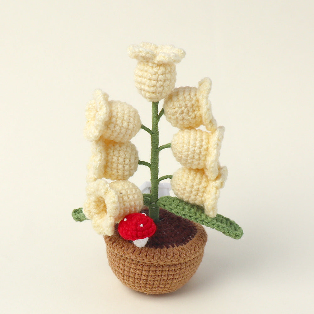 Lily Small Night Lamp