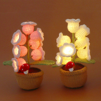 Lily Small Night Lamp